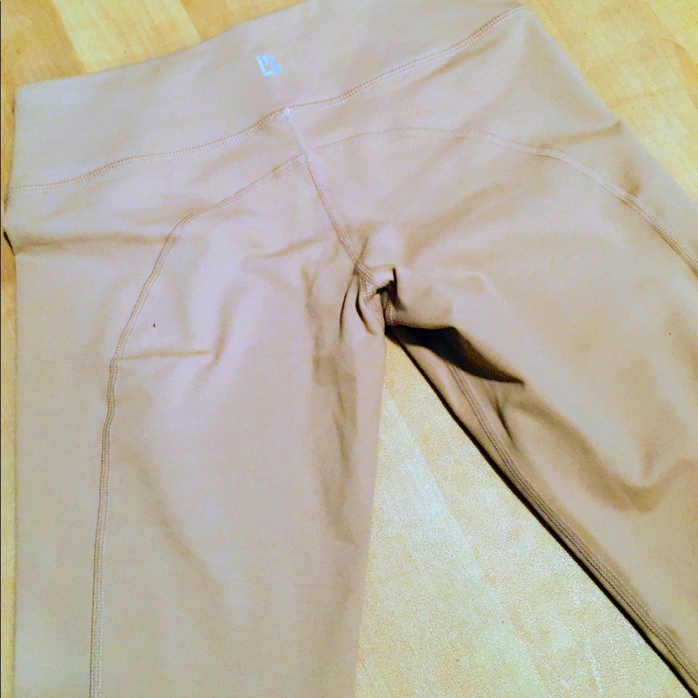 Buff Bunny Leggings